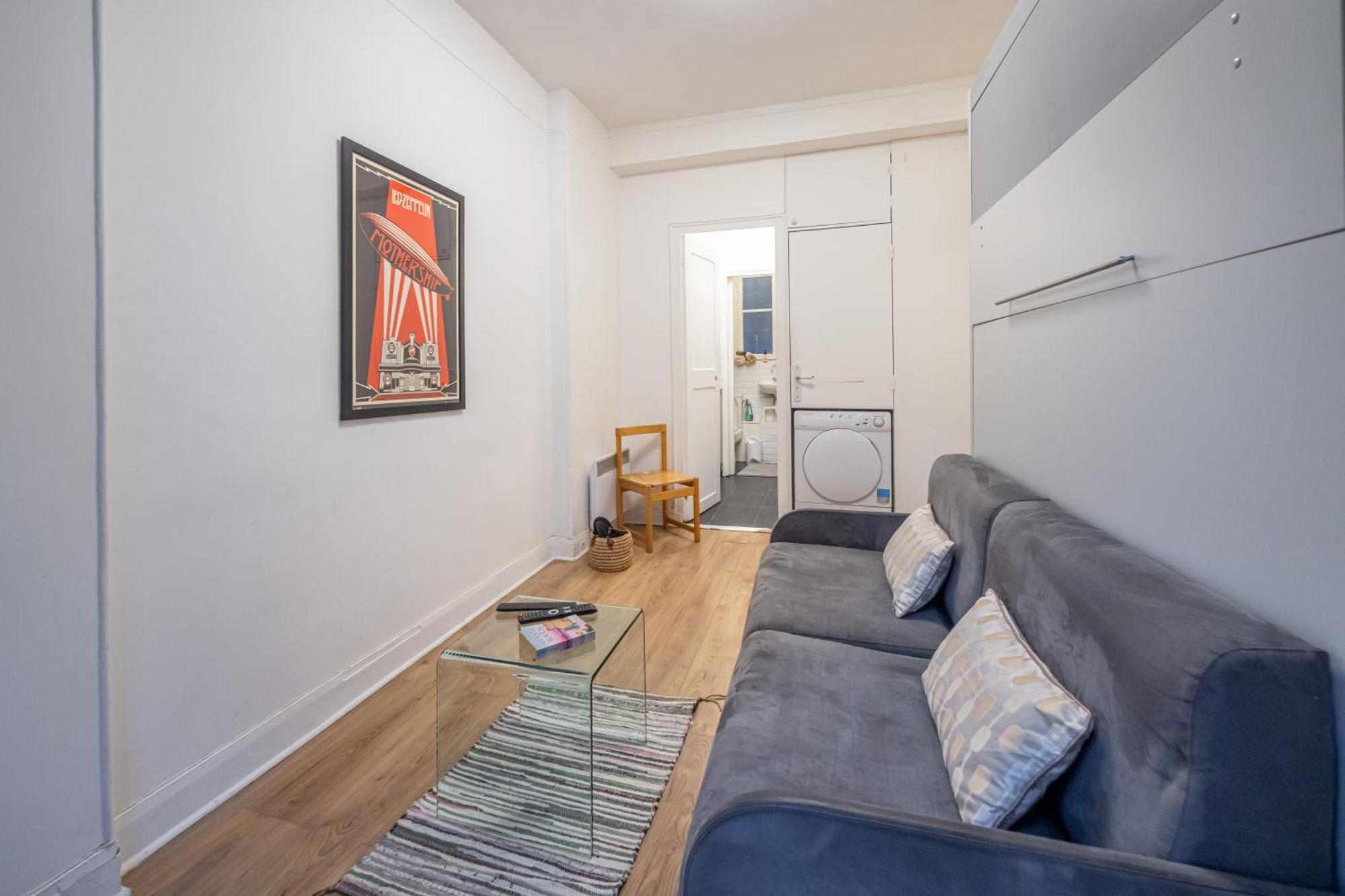 Appartement De Charme Au Coeur Du Marais